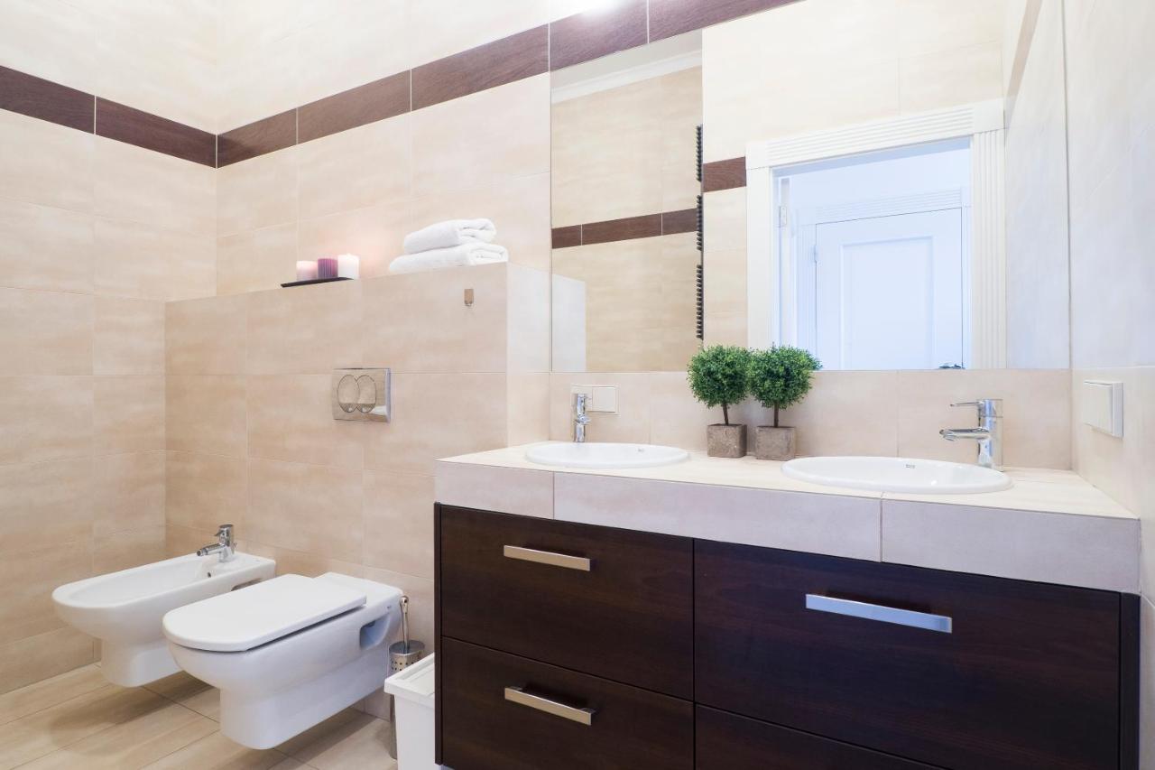 Golden Market Square - 3Rooms, 90M2 Of Comfort & Quiet - As Home Apartamenty R502 Wroclaw Exterior photo